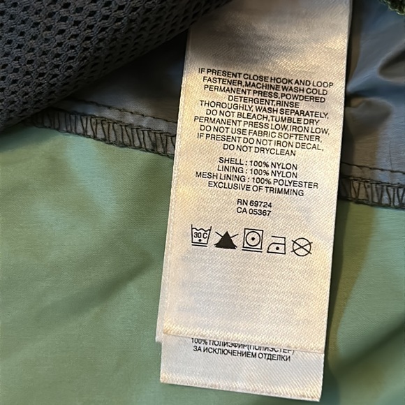 Green Columbia Windbreaker - Picture 5 of 6